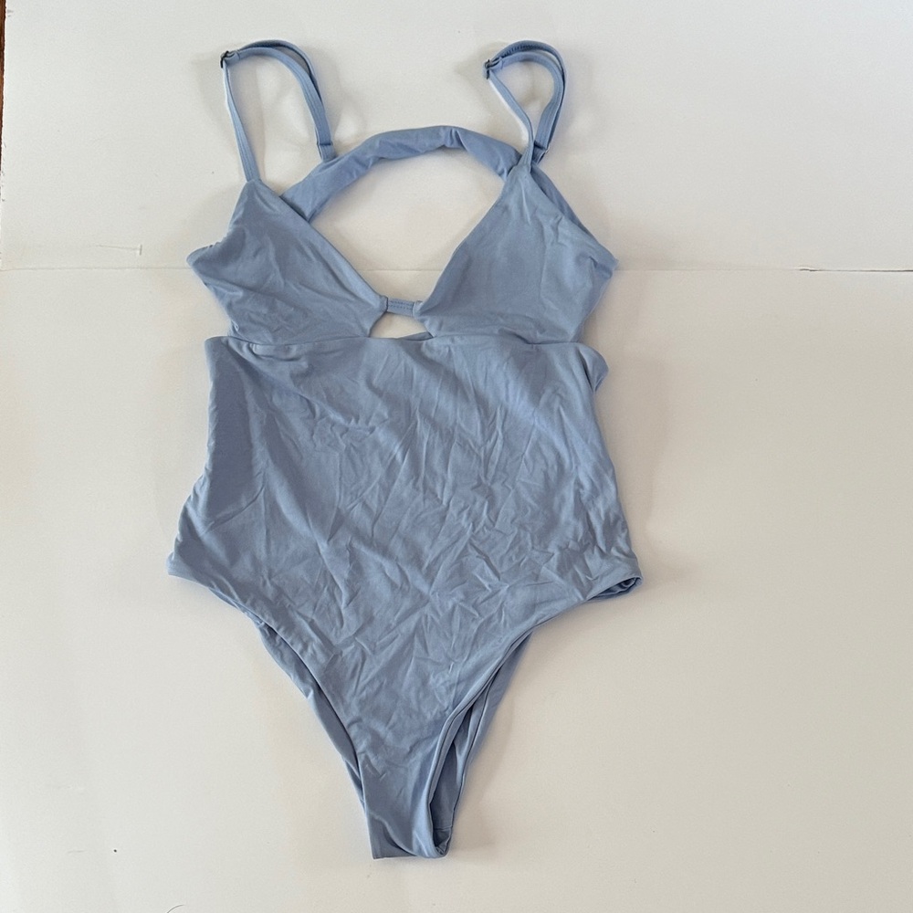 TAVIK ~ Periwinkle One Piece Swimsuit ~ M
